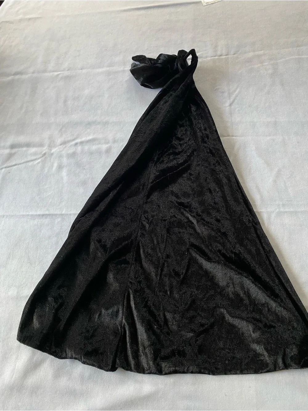 NWOT Halloween Black Kids Velvet Like Cape Size Small 4-6X